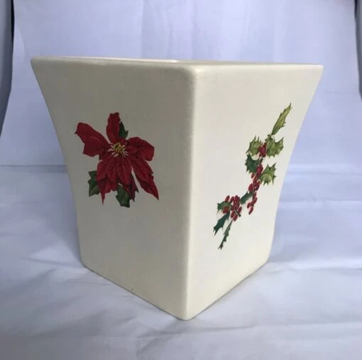 Christmas Poinsettia Holly Plant Pot Square Edged Ceramic Decorated -Christmas Homeware & Accessories Shop featureditemlargei 1015