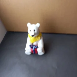 Ceramic Christmas Polar Bears -Christmas Homeware & Accessories Shop featureditemlargei 1067