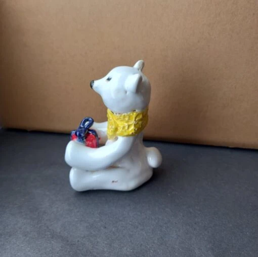 Ceramic Christmas Polar Bears -Christmas Homeware & Accessories Shop featureditemlargei 1068