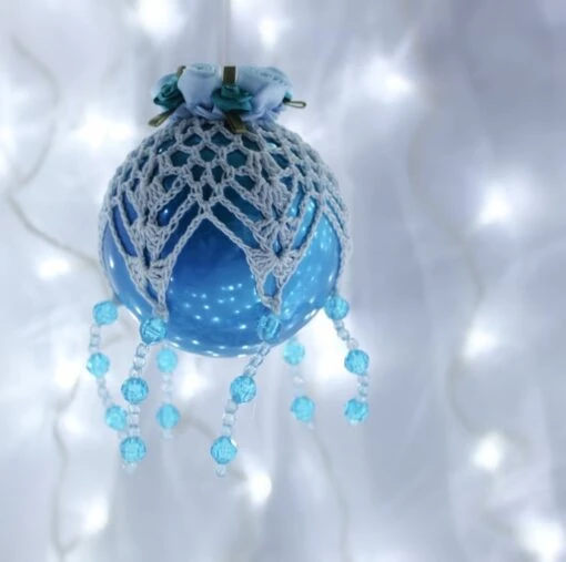 Turquoise And Pale Blue Crochet Lace Vintage Style Christmas Bauble, I3 17 Turquoise And Pale Blue Crochet Lace Vintage Style Christmas Bauble, I3 -Christmas Homeware & Accessories Shop featureditemlargei 11