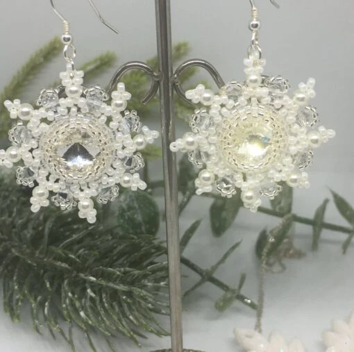 Sterling Silver Beaded Snowflake Gift Set, Christmas Necklace And Earrings -Christmas Homeware & Accessories Shop featureditemlargei 1161