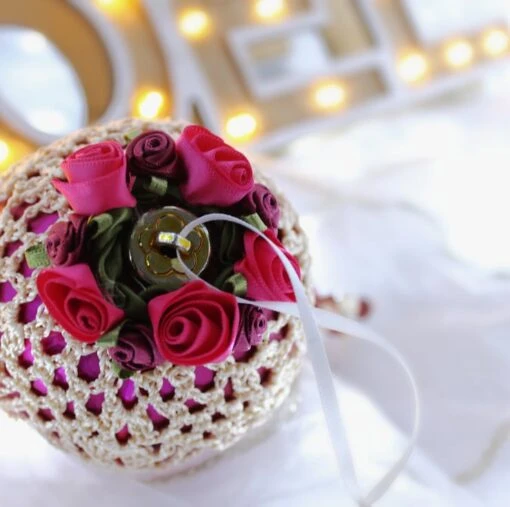 Wine And Champagne Crochet Lace Vintage Style Christmas Bauble, J3 -Christmas Homeware & Accessories Shop featureditemlargei 1313