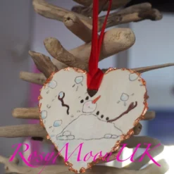 Snowman Juggling Snowballs Wooden Christmas Decoration 9 Snowman Juggling Snowballs Wooden Christmas Decoration -Christmas Homeware & Accessories Shop featureditemlargei 1331