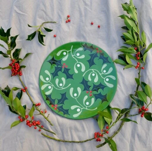 Christmas Holly And Mistletoe Platter -Christmas Homeware & Accessories Shop featureditemlargei 1346