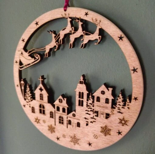 Christmas Scene Wooden Wall Or Window Hanging Large -Christmas Homeware & Accessories Shop featureditemlargei 1367