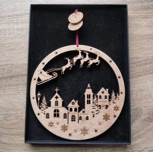 Christmas Scene Wooden Wall Or Window Hanging Large -Christmas Homeware & Accessories Shop featureditemlargei 1368