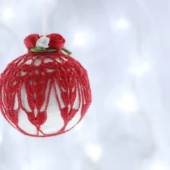White And Red Vintage Style Christmas Bauble, T4 -Christmas Homeware & Accessories Shop featureditemlargei 143