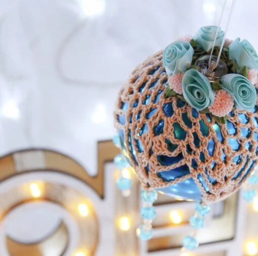 Turquoise And Peach Crochet Lace Vintage Style Christmas Bauble, Y3 15 Turquoise And Peach Crochet Lace Vintage Style Christmas Bauble, Y3 -Christmas Homeware & Accessories Shop featureditemlargei 1464
