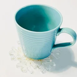 Snowflake Christmas Coasters, Gold Christmas Decor, Christmas Decorations 6 Snowflake Christmas Coasters, Gold Christmas Decor, Christmas Decorations -Christmas Homeware & Accessories Shop featureditemlargei 1582