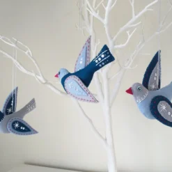 Wool Felt Bird Ornament, Christmas Tree Decoration, Mmmcrafts Snowbird Ornament -Christmas Homeware & Accessories Shop featureditemlargei 1593