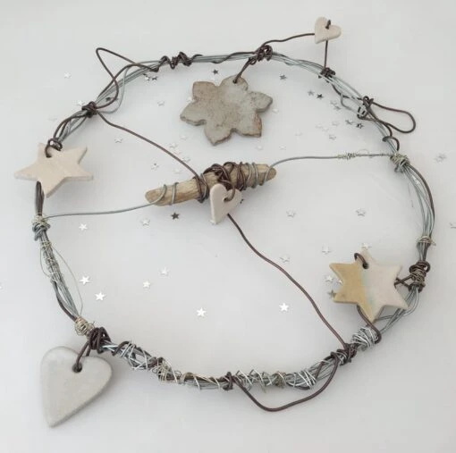 Christmas Wreath, Wire Sculpture, Wall Art, Christmas Decoration, Wire, Pottery