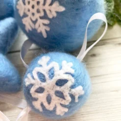 Set Of Needle Felted Christmas Snowflake Baubles -Christmas Homeware & Accessories Shop featureditemlargei 1673
