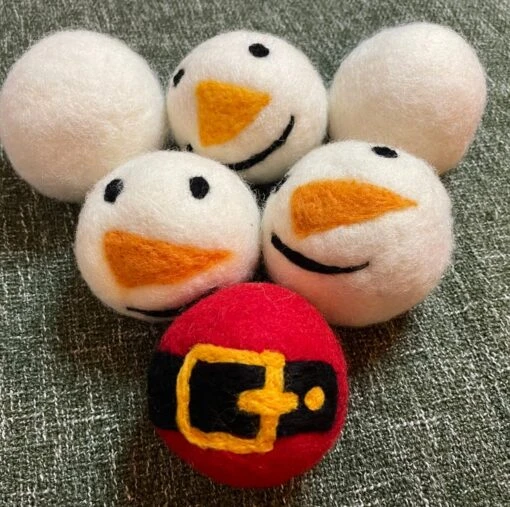 6 Wool Dryer Balls XL, Natural Fabric Softener, Reusable, CHRISTMAS EDITION -Christmas Homeware & Accessories Shop featureditemlargei 1726