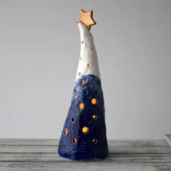 A305 Ceramic Christmas Tree Tea Light Holder (UK Postage Free)