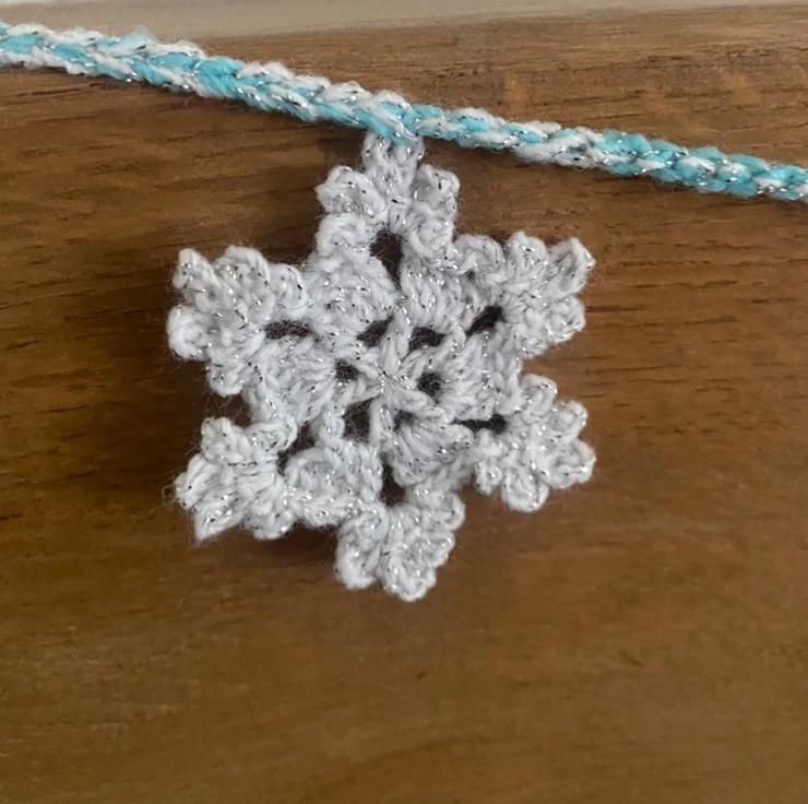 Christmas Snowflake Bunting Garland 2 Christmas Snowflake Bunting Garland - Image 2