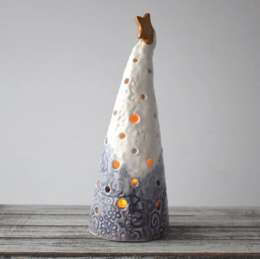 A310 Ceramic Christmas Tree Tea Light Holder (UK Postage Free) -Christmas Homeware & Accessories Shop featureditemlargei 1798