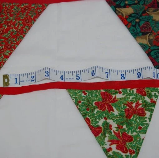 Bunting Red And Green Christmas Bunting -Christmas Homeware & Accessories Shop featureditemlargei 1826