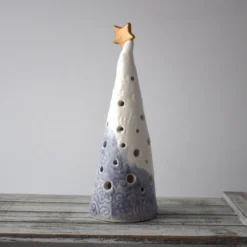 A299 Ceramic Christmas Tree Tea Light Holder (UK Postage Free)
