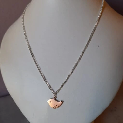 ROSE GOLD SPARROW AND SILVER CHAIN NECKLACE -BIRD -CHRISTMAS - FREE UK POSTAGE -Christmas Homeware & Accessories Shop featureditemlargei 1848