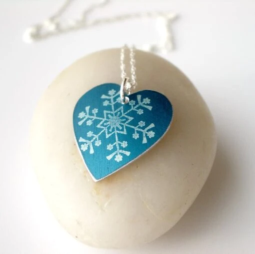 Christmas Snowflake Heart Pendant In Teal Blue -Christmas Homeware & Accessories Shop featureditemlargei 1898