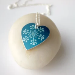 Christmas Snowflake Heart Pendant In Teal Blue -Christmas Homeware & Accessories Shop featureditemlargei 1899