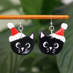 Cute Christmas Cat Dangly Painted Clay Earrings Xmas Cat Gift -Christmas Homeware & Accessories Shop featureditemlargei 1948