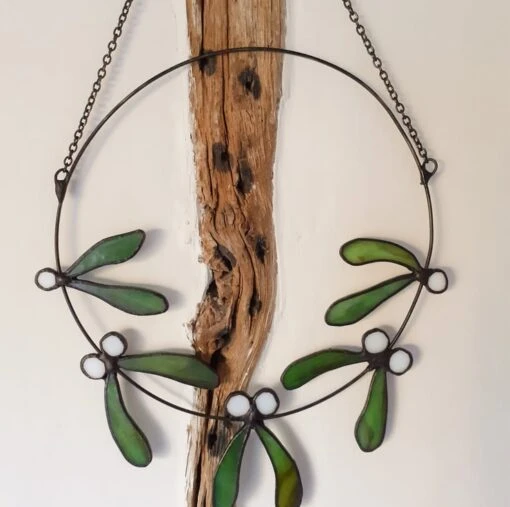 Stained Glass Mistletoe Wreath, Christmas Wreath, Christmas Gift For Host -Christmas Homeware & Accessories Shop featureditemlargei 21