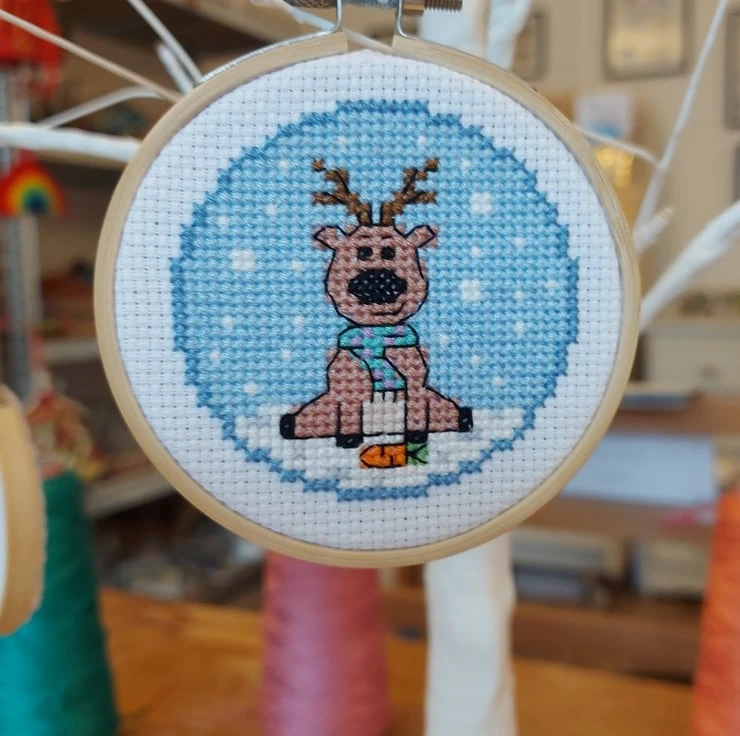 Christmas Baubles Cross Stich Box Set 2 Christmas Baubles Cross Stich Box Set - Image 2