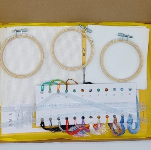 Christmas Baubles Cross Stich Box Set 13 Christmas Baubles Cross Stich Box Set -Christmas Homeware & Accessories Shop featureditemlargei 2406