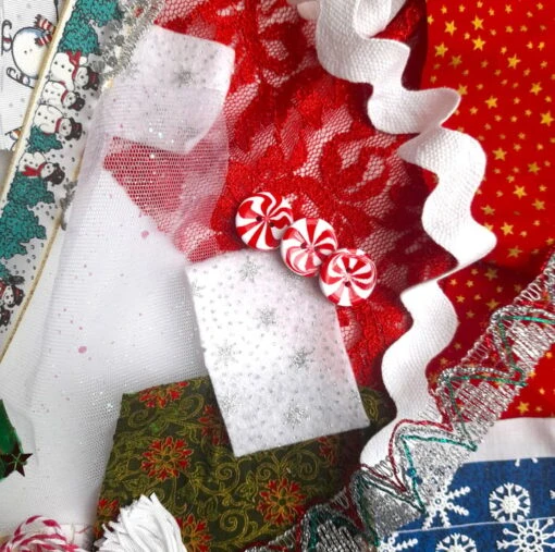 Slow Stitching Kit - Christmas Theme. Fabric Remnants, Fabric Bundle -Christmas Homeware & Accessories Shop featureditemlargei 2417