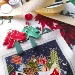 Slow Stitching Kit - Christmas Theme. Fabric Remnants, Fabric Bundle -Christmas Homeware & Accessories Shop featureditemlargei 2421