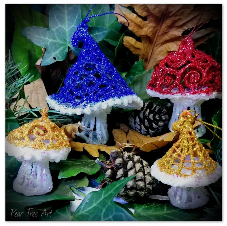 Red Toadstool Christmas Decoration 3 Red Toadstool Christmas Decoration - Image 3