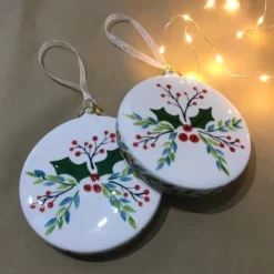 Hand Painted Flat Christmas Bauble With Holly And Berries Design -Christmas Homeware & Accessories Shop featureditemlargei 314