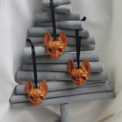 Scary Christmas - Vampire Bat Skull Hanging Decorations - Gold Tones. 15 Scary Christmas - Vampire Bat Skull Hanging Decorations - Gold Tones. -Christmas Homeware & Accessories Shop featureditemlargei 321