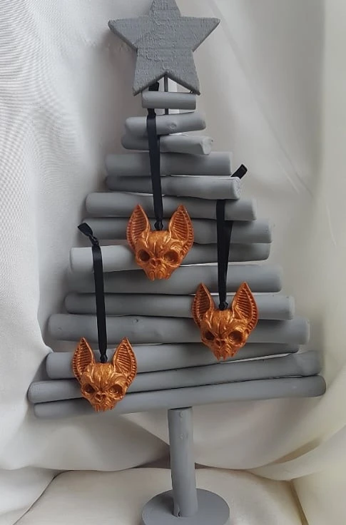 Scary Christmas - Vampire Bat Skull Hanging Decorations - Gold Tones. 9 Scary Christmas - Vampire Bat Skull Hanging Decorations - Gold Tones. - Image 9