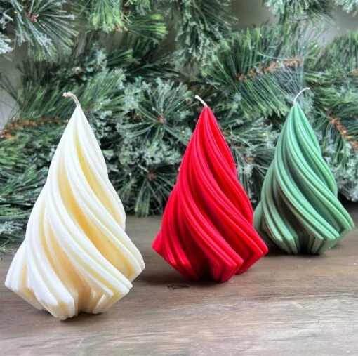 Christmas Tree Candle - Festive Xmas Tree Candle - Red Christmas Soy Candle Gift -Christmas Homeware & Accessories Shop featureditemlargei 390