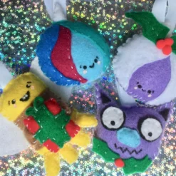 An Enchanted Cornling Christmas, Christmas Decoration Pack -Christmas Homeware & Accessories Shop featureditemlargei 689