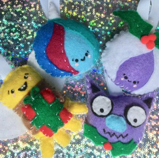 An Enchanted Cornling Christmas, Christmas Decoration Pack -Christmas Homeware & Accessories Shop featureditemlargei 689