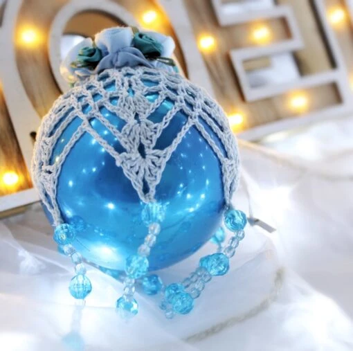 Turquoise And Pale Blue Crochet Lace Vintage Style Christmas Bauble, I3 13 Turquoise And Pale Blue Crochet Lace Vintage Style Christmas Bauble, I3 -Christmas Homeware & Accessories Shop featureditemlargei 7