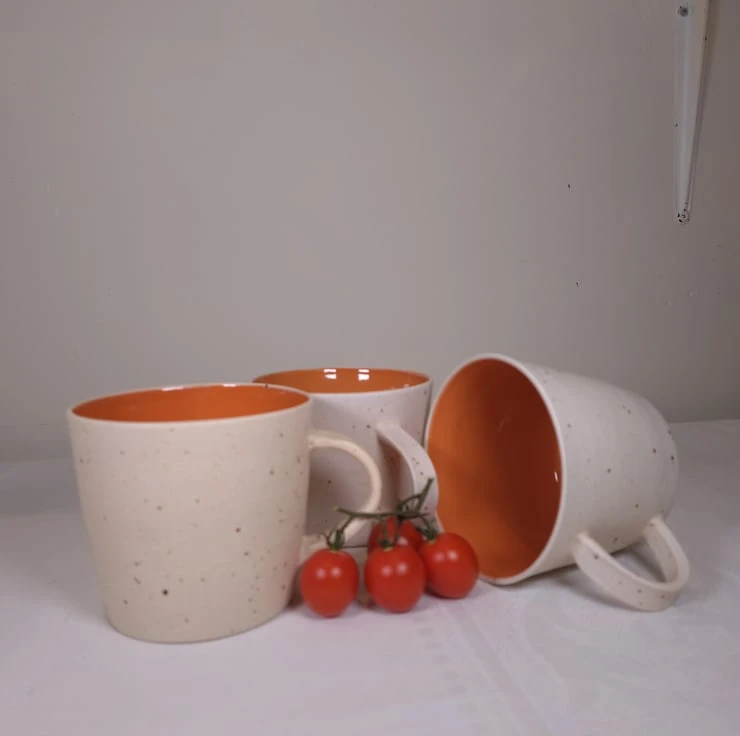 EXTRA LARGE BURNT ORANGE CERAMIC MUG - TEA, HOT CHOCOLATE, SOUP...CHRISTMAS 1 EXTRA LARGE BURNT ORANGE CERAMIC MUG - TEA, HOT CHOCOLATE, SOUP...CHRISTMAS