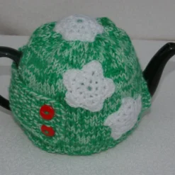 Christmas Teapot Cosy With Snowflakes -Christmas Homeware & Accessories Shop featureditemlargei 958